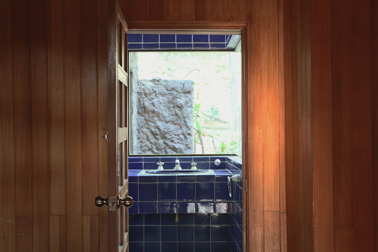 COMMERCIAL HOUSE FOR RENT IN BRENAMIEL OAXACA